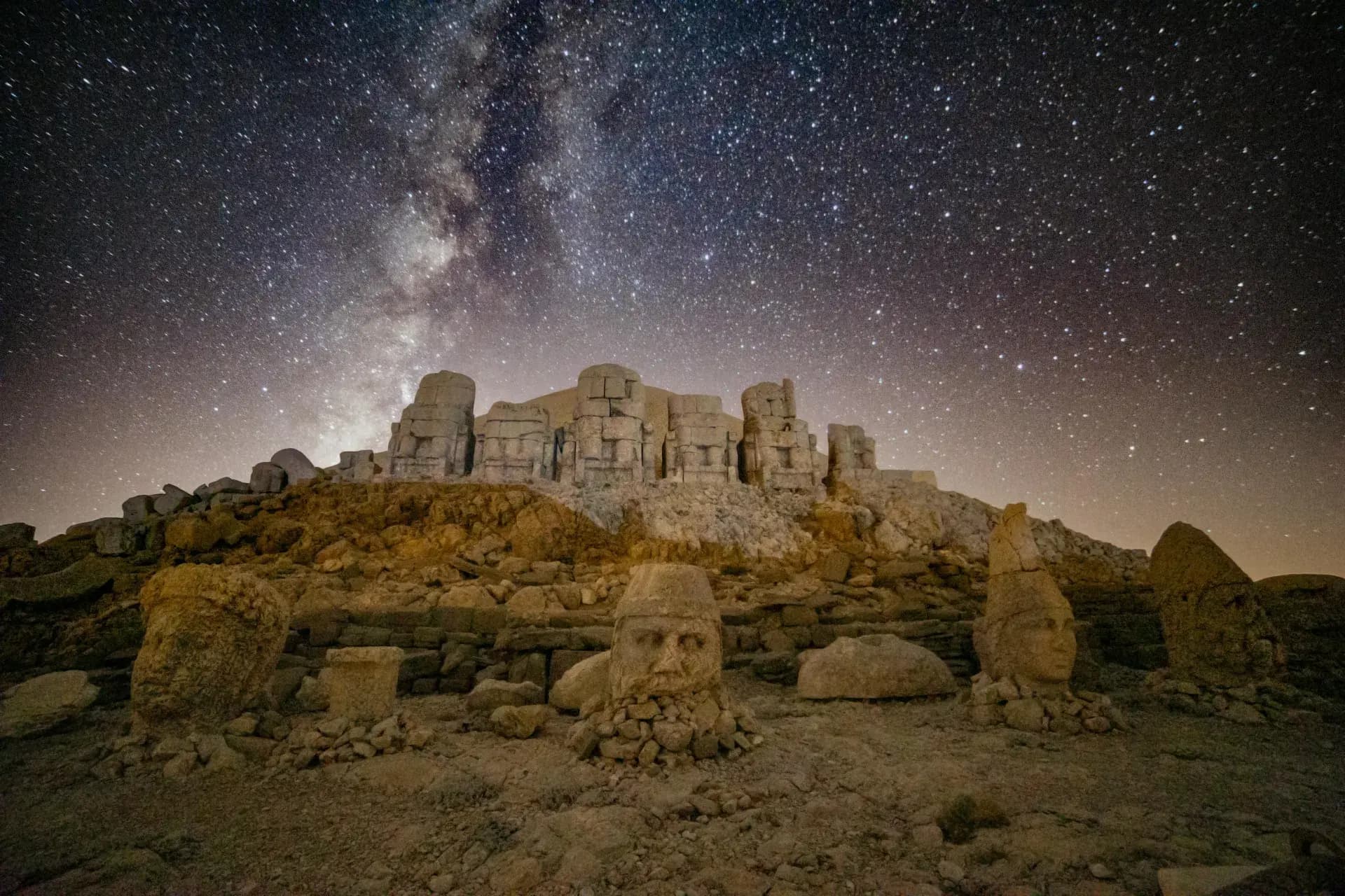 The Genesis & The Giants: 3-Day Göbeklitepe & Nemrut